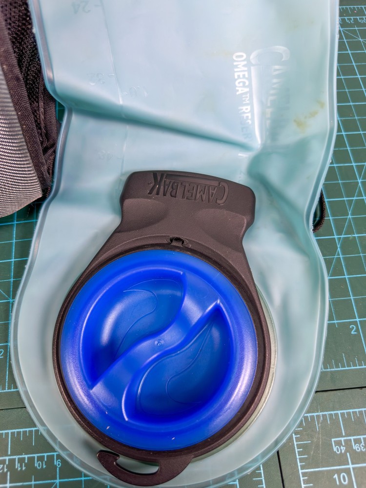 CamelBak Hydration Pack Backpack One Size Black Reservoir 2.0L Bladder