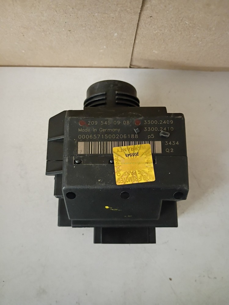 03-09 Mercedes W209 CLK320 Ignition Switch Module Node 2095450908 Oem