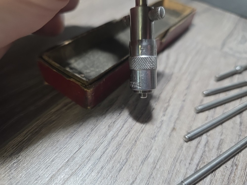 Vintage Starrett Inside Micrometer 124A With Box