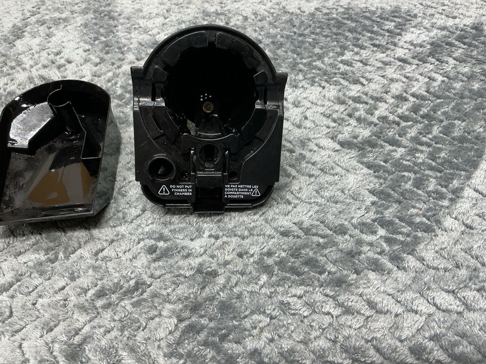 Keurig K2.0-400 Genuine Replacement Piercing Needle & Tray