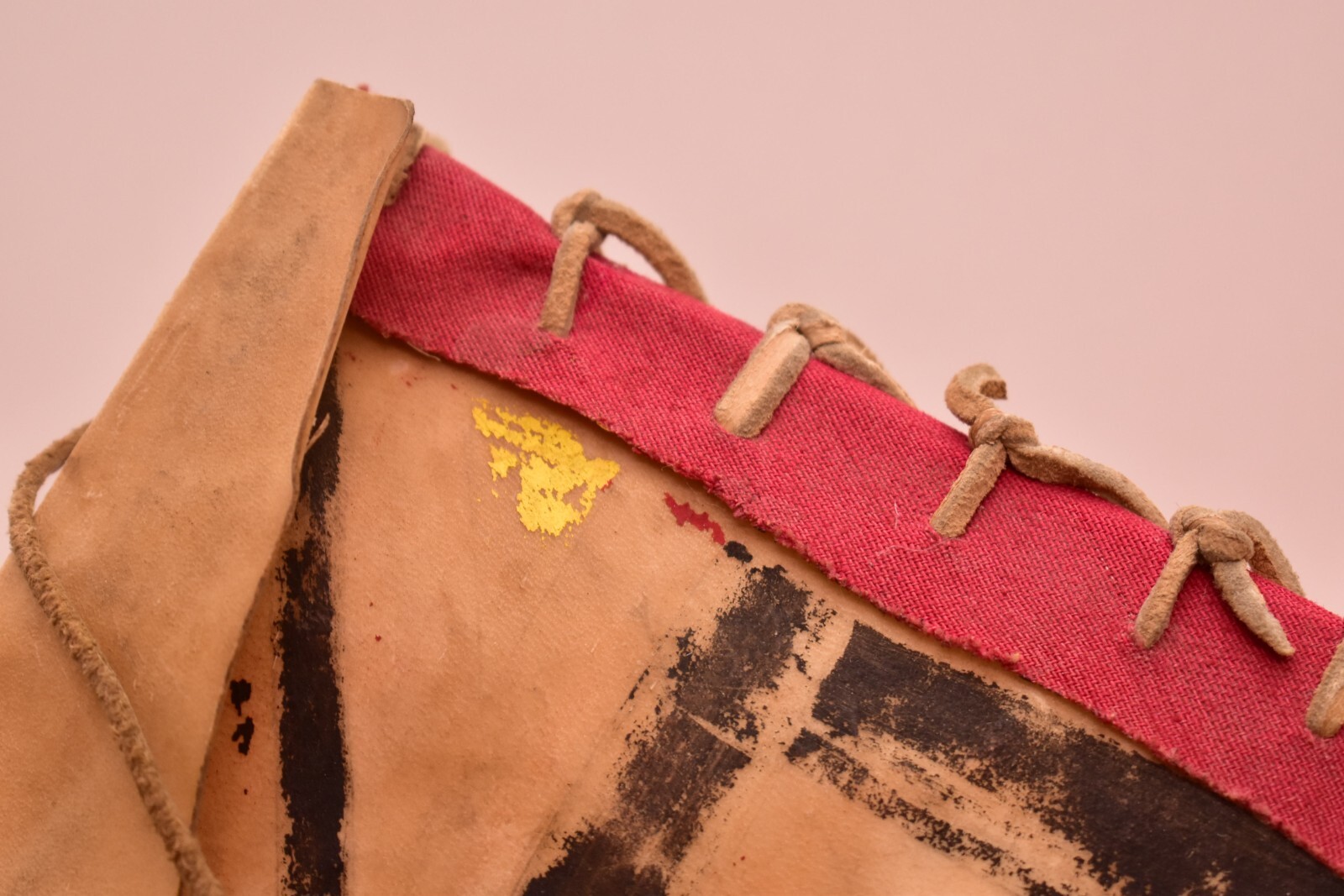 Native American Lakota Sioux Indian Painted Rawhide Parfleche Bag pouch VTG 14"=