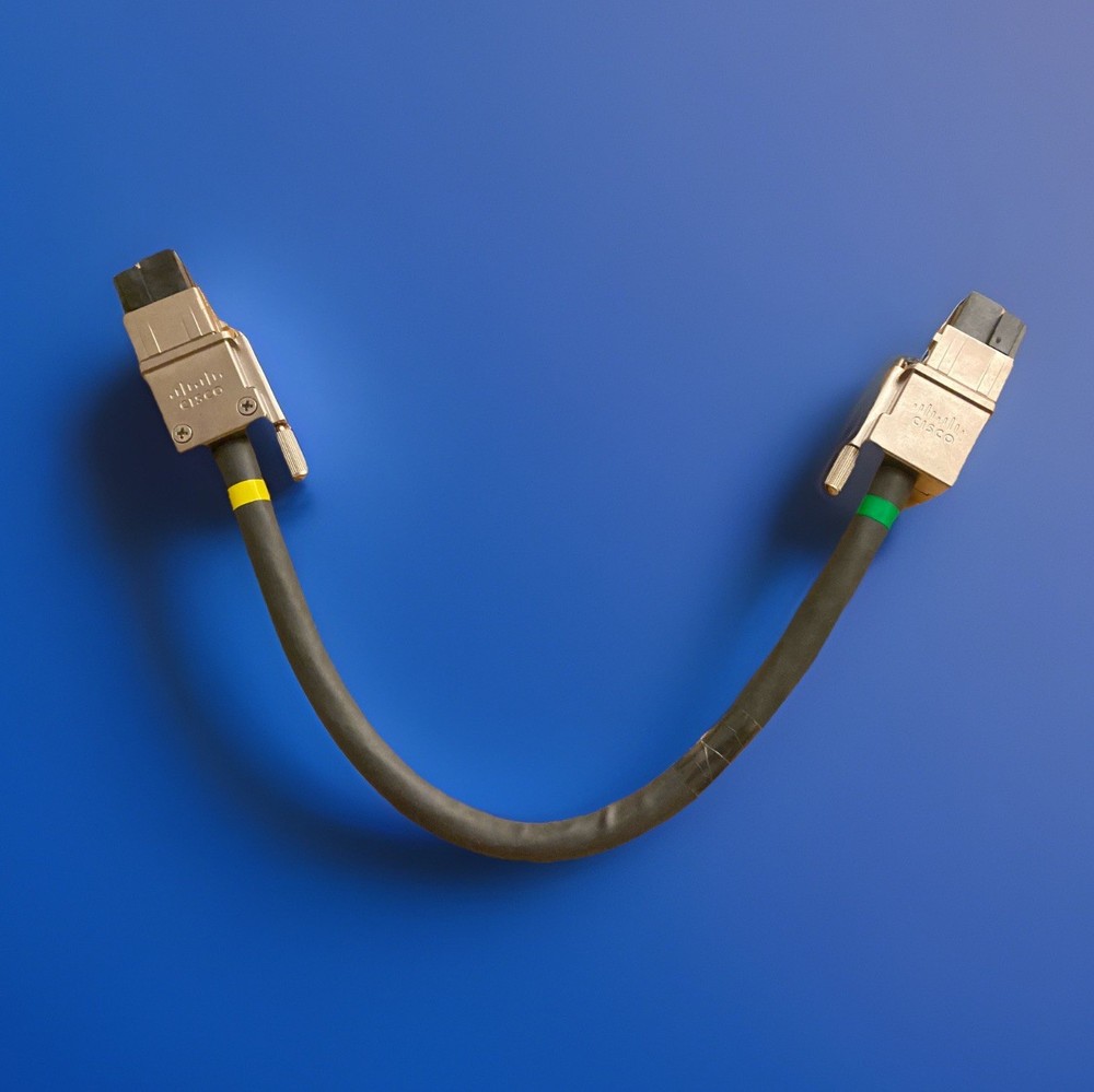 Cisco CAB‑SPWR‑30CM StackPower Cable 37‑1122‑01 Rev A0 – Genuine – Tested Workin