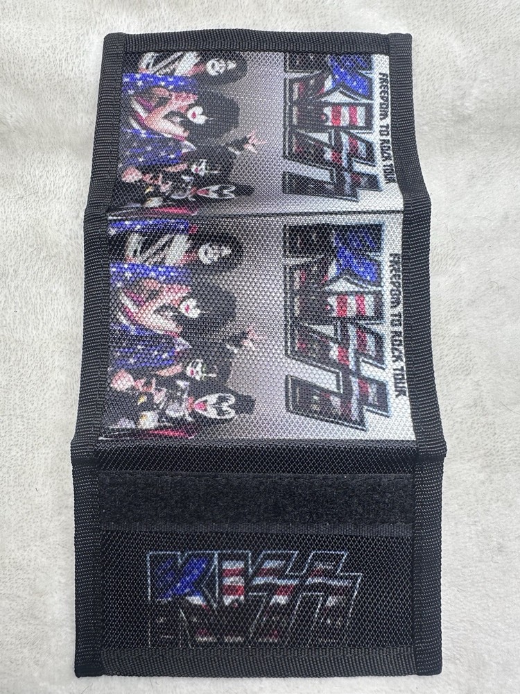 Kiss - Trifold Canvas Wallet