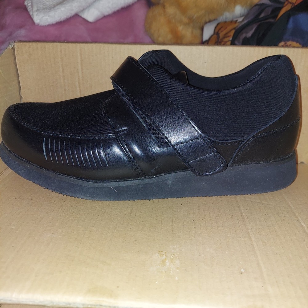 Mt.Emey Comfort Shoes