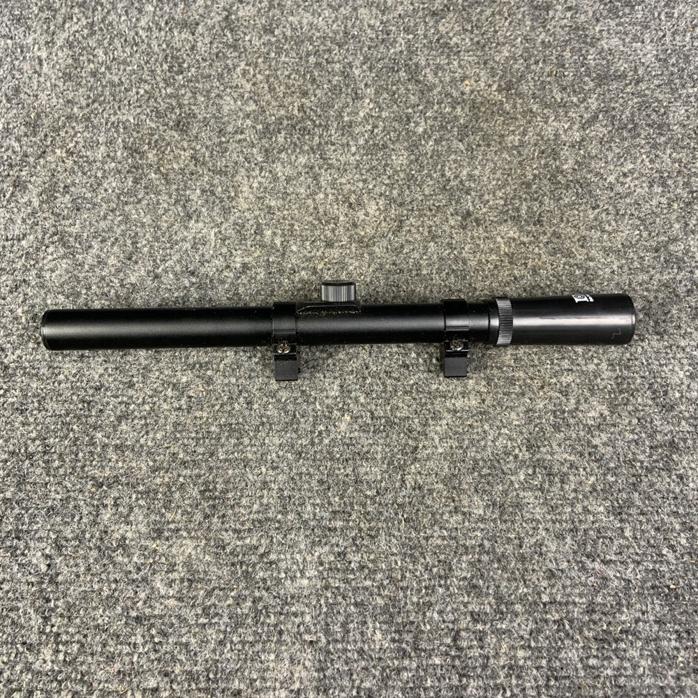 Daisy 4 X 15 Black Rifle Scope With Mounts EUC