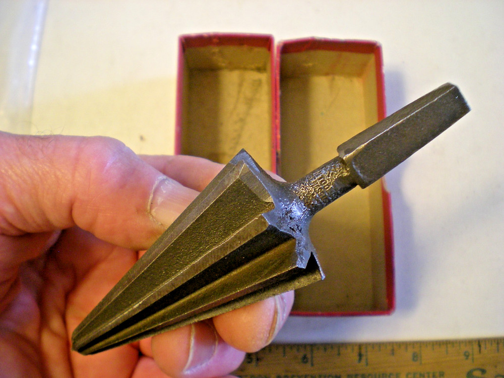 Union #27 Pipe Burring Reamer With Box