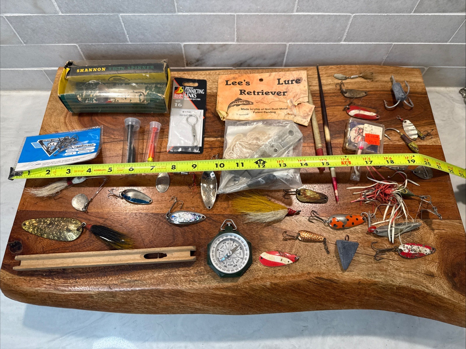 Lot Fishing Supplies Vintage Flies Lures Line Weights Scale Hooks