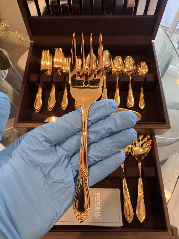 Retroneu 24K Gold Luxurious & Elegant Electroplate Flatware Set
