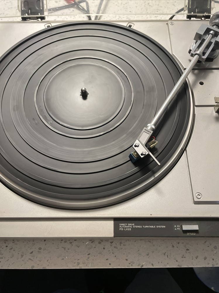 SONY PS-LX22 STEREO TURNTABLE SYSTEM RECORD PLAYER WITH MANUAL