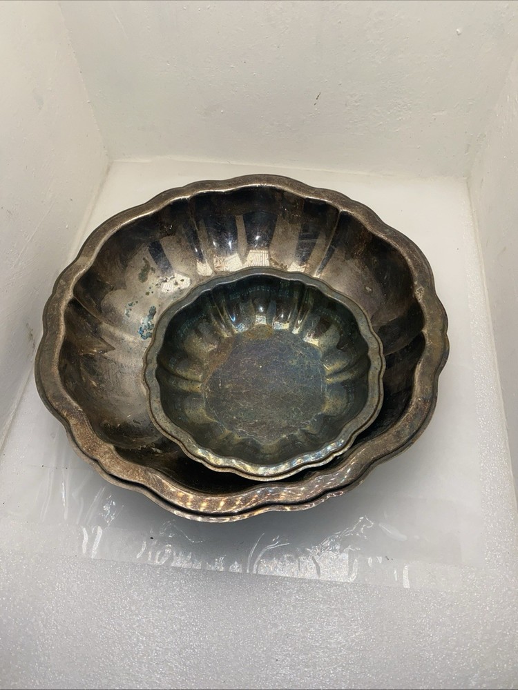 Oneida Silver Plated Nesting Bowls VTG