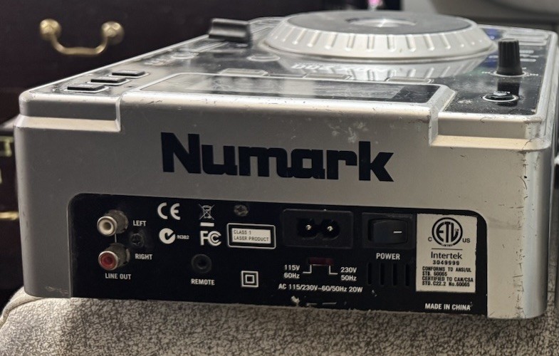 Numark NDX200 Professional DJ Tabletop CD Player Mixer USB Scratch
