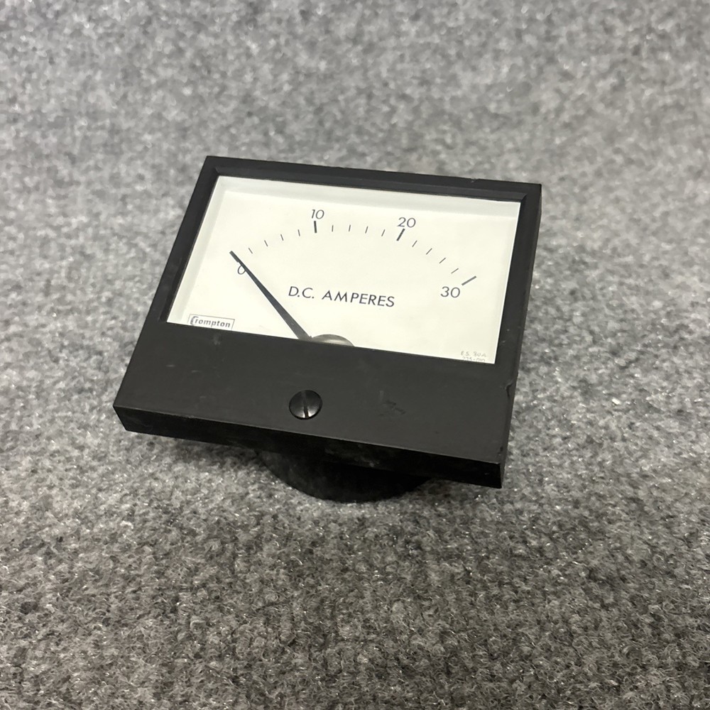 Crompton 233-01 0-30 DC Amperes Meter Used