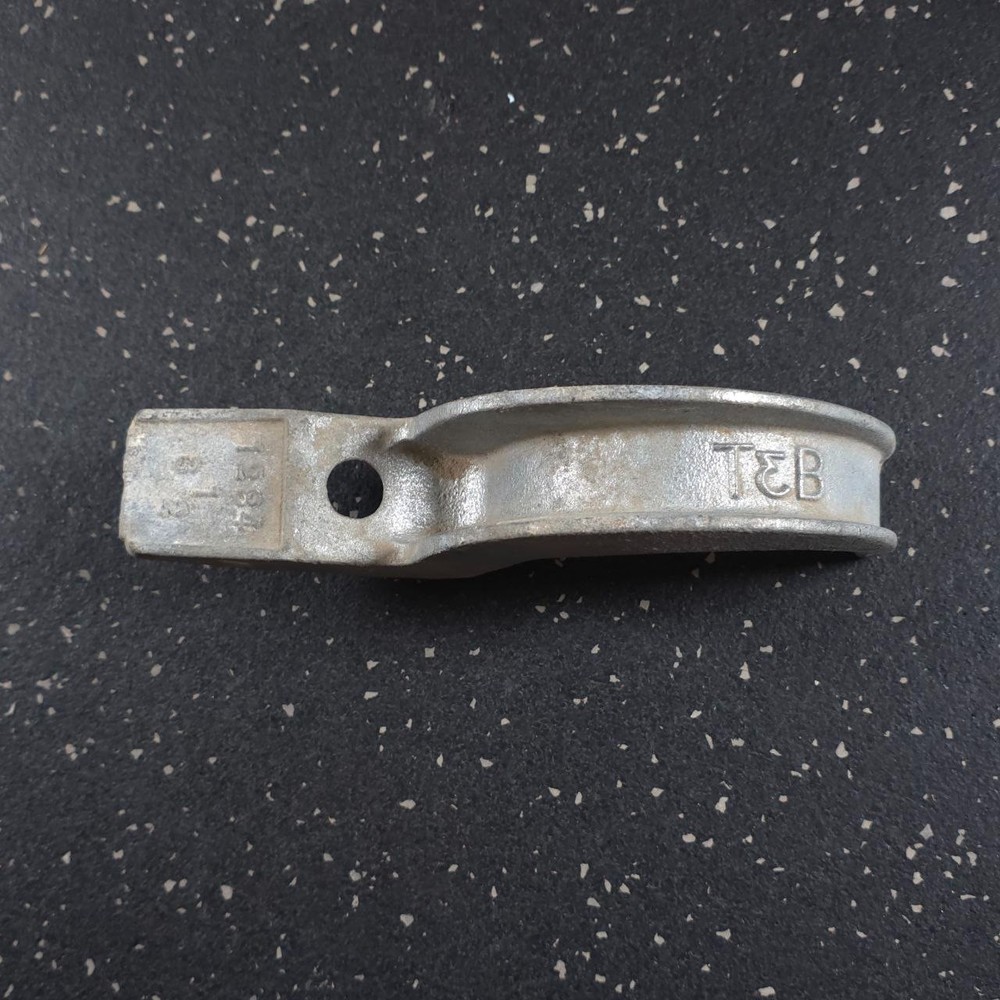 T&B Thomas & Betts 3 1/2 Inch Pipe Strap Iron 1284 - Used
