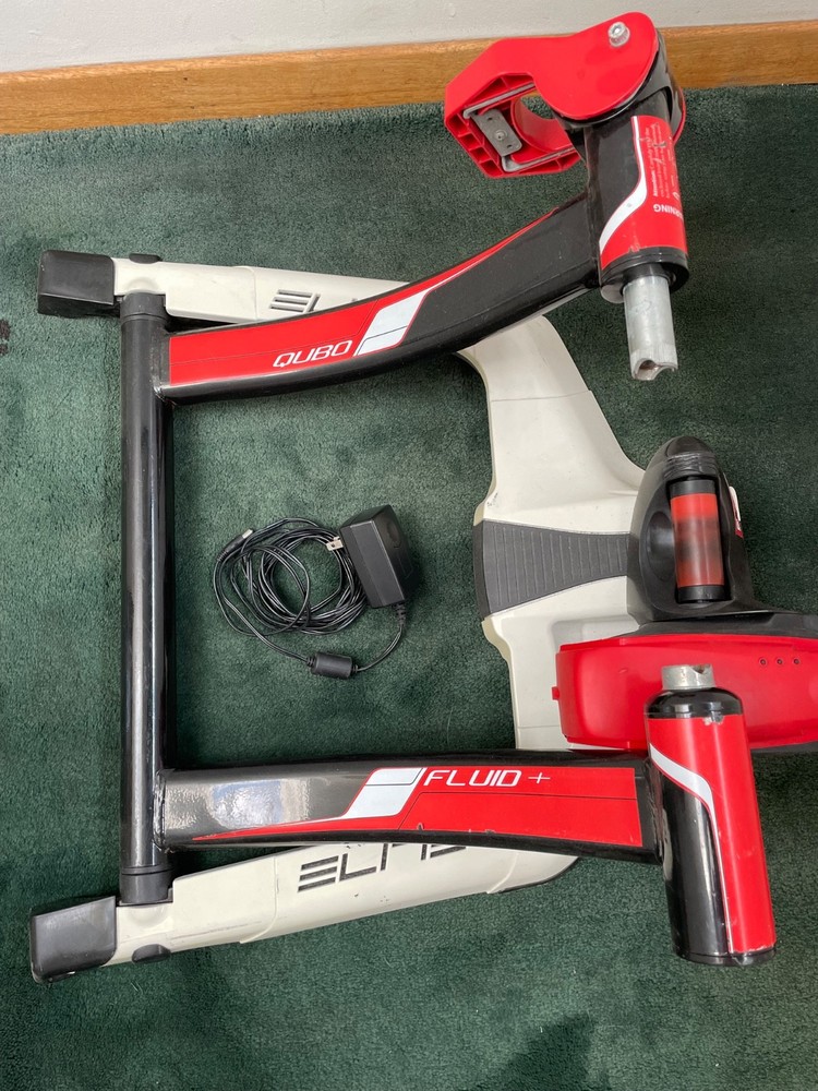 ELITE Qubo Bicycle Trainer w/ Digital Interactive Smart B+ Bluetooth connection