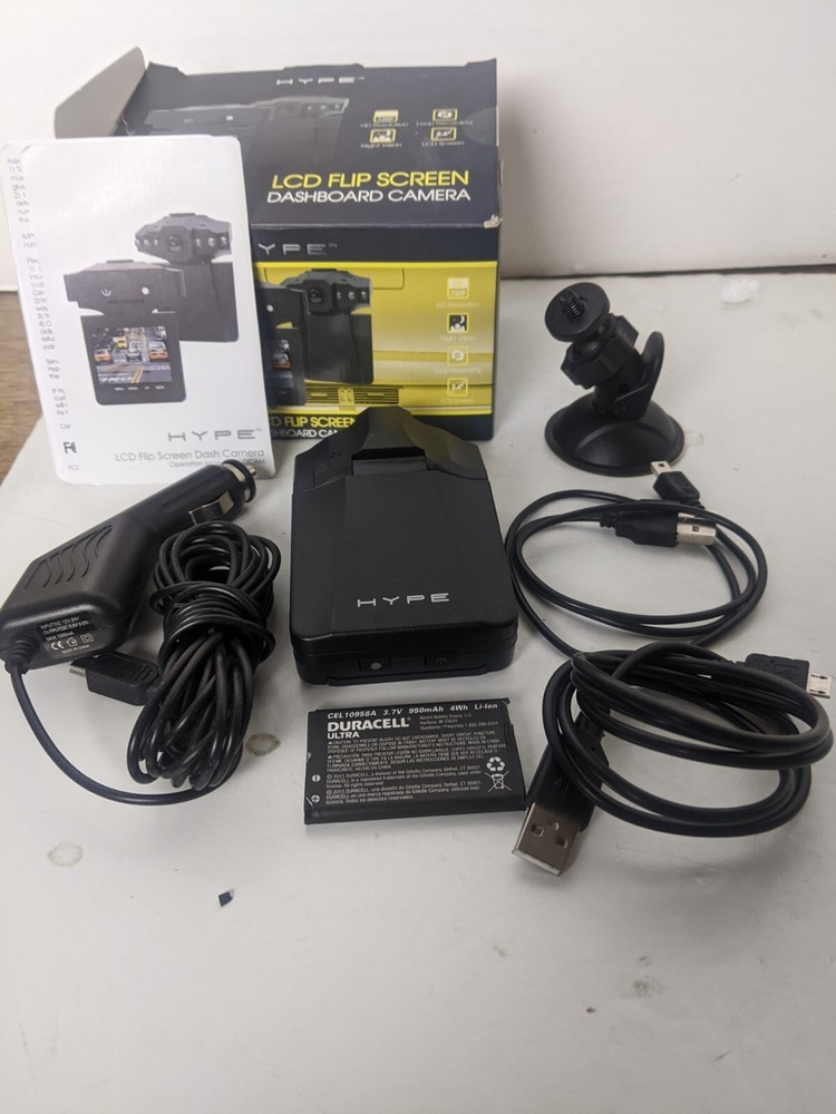 HYPE LCD flip screen dashboard camera 720 p. LCD Screen 2.4"