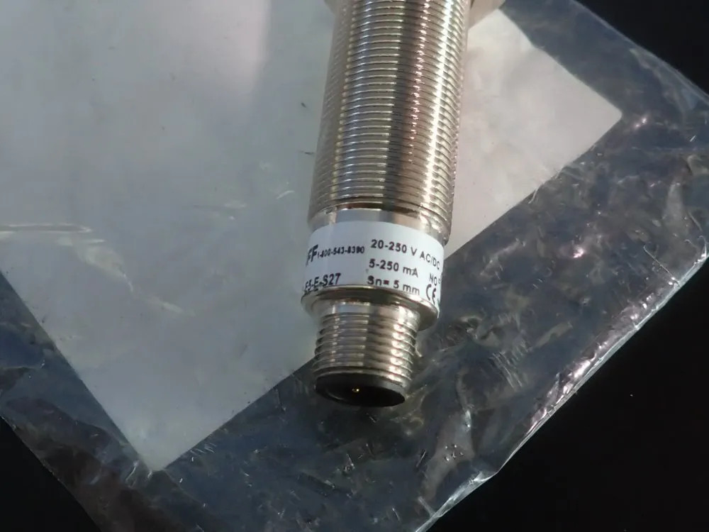 BALLUFF BES025R INDUCTIVE SENSOR 04200731782
