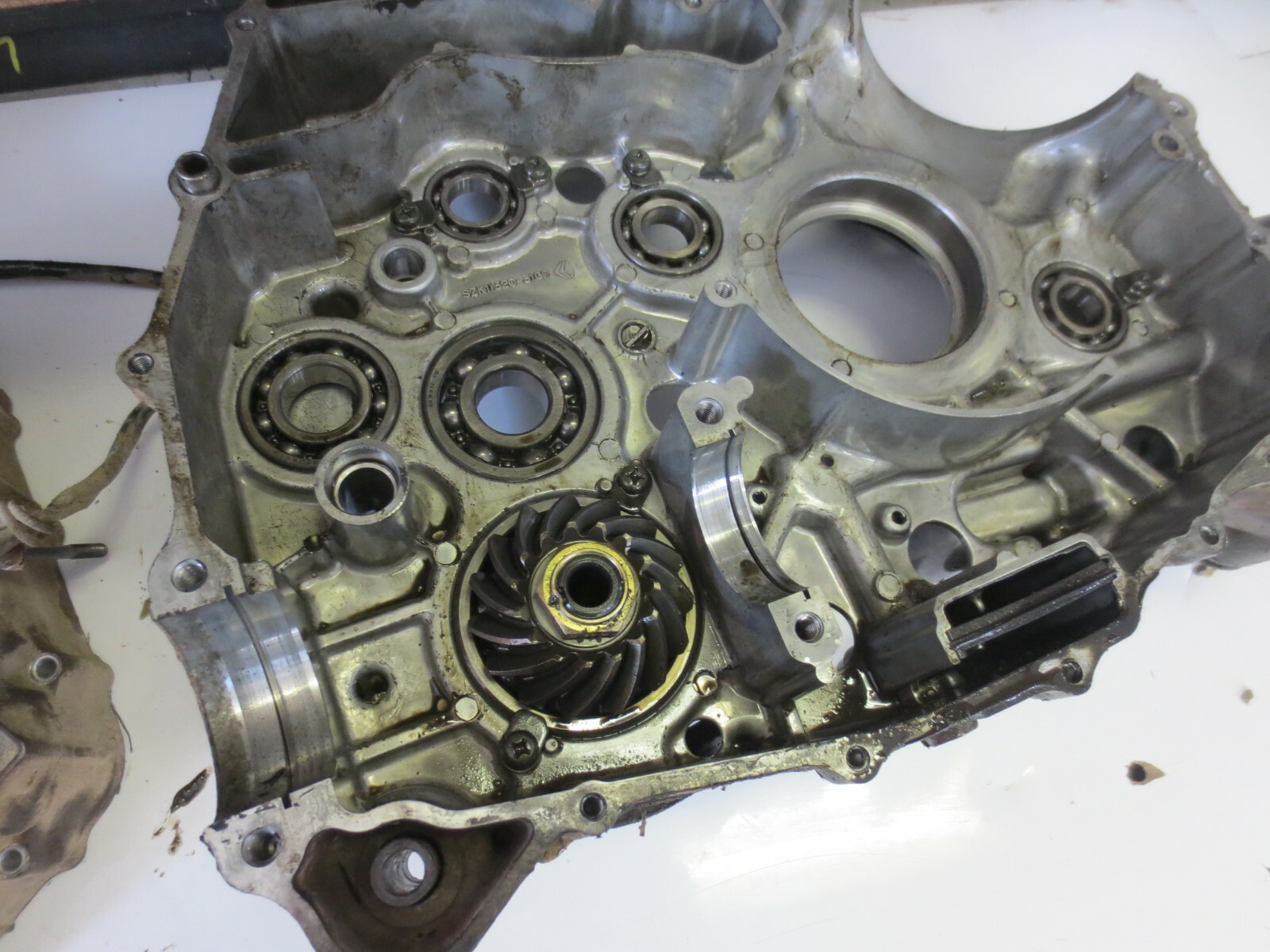 2007 Suzuki King Quad 700 4x4 ATV Used OEM Empty Engine Crankcase Crank Cases