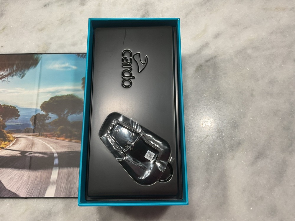 Cardo Freecom 1+ Motorcycle Communication System