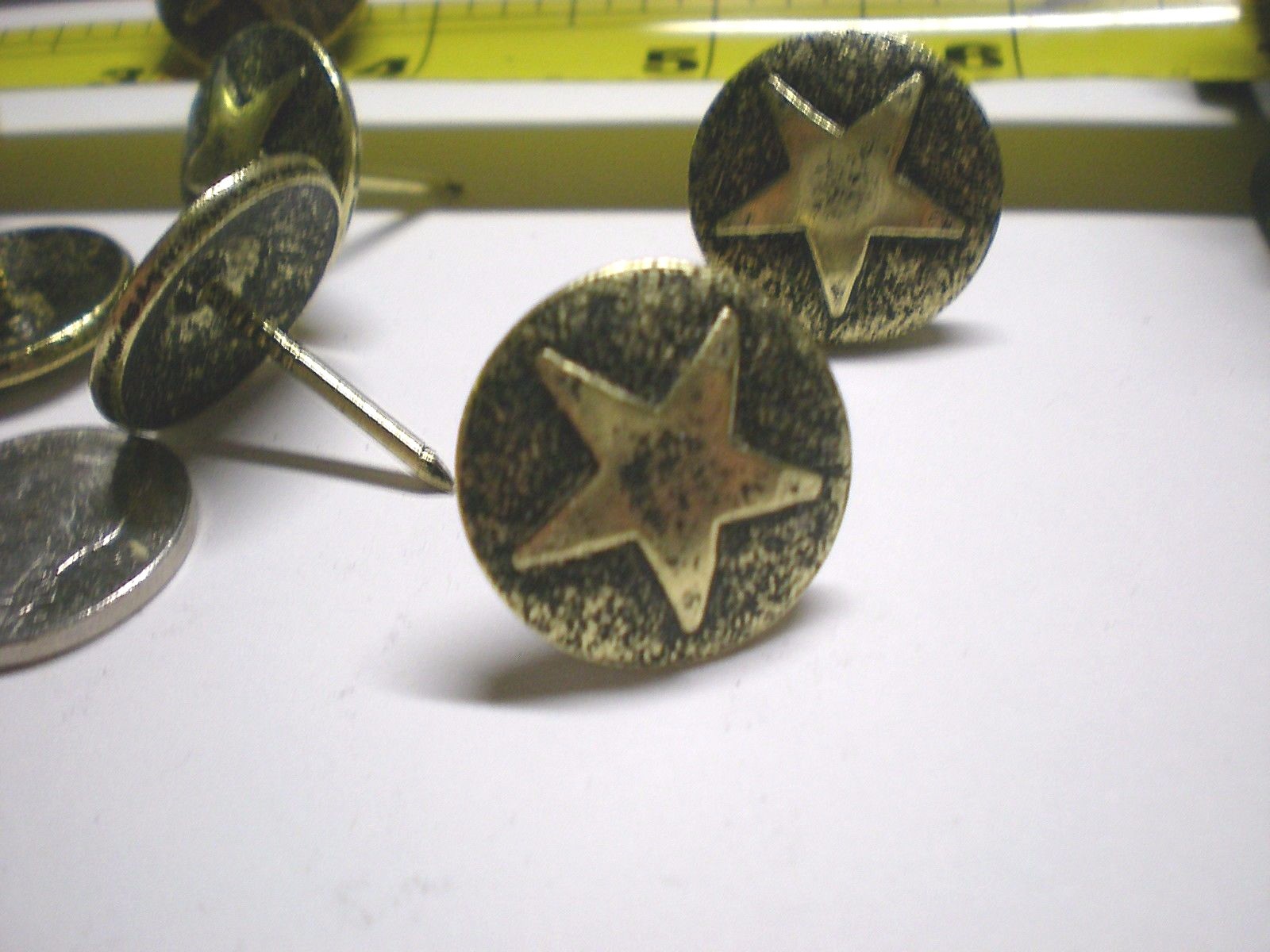 Antique Brass Western Style Star LARGE 3/4 INCH Head Nail/Upholstery Tack Pkg 10
