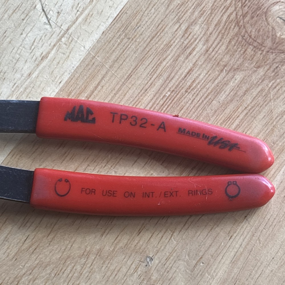 Mac Tools 90 Degree Internal External Snap Ring Pliers Reversible TP32-A USA