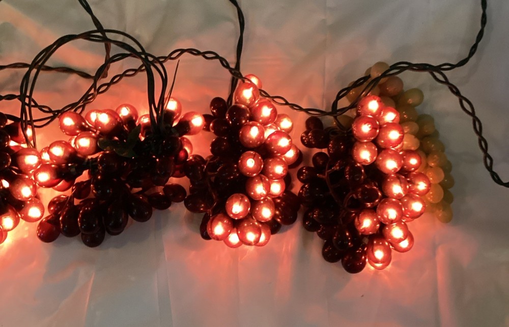 GRAPE CLUSTER LIGHTS 5 Clusters On String Indoor/Outdoor String Lights