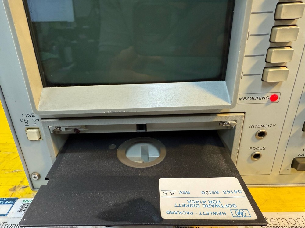 HP 4145A YOKOGAWA Semiconductor Parameter Analyzer