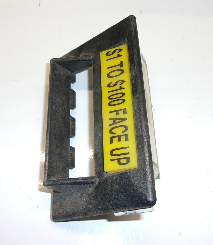 IGT S-PLUS S+ SLOT MACHINE DOOR VALIDATOR BEZEL
