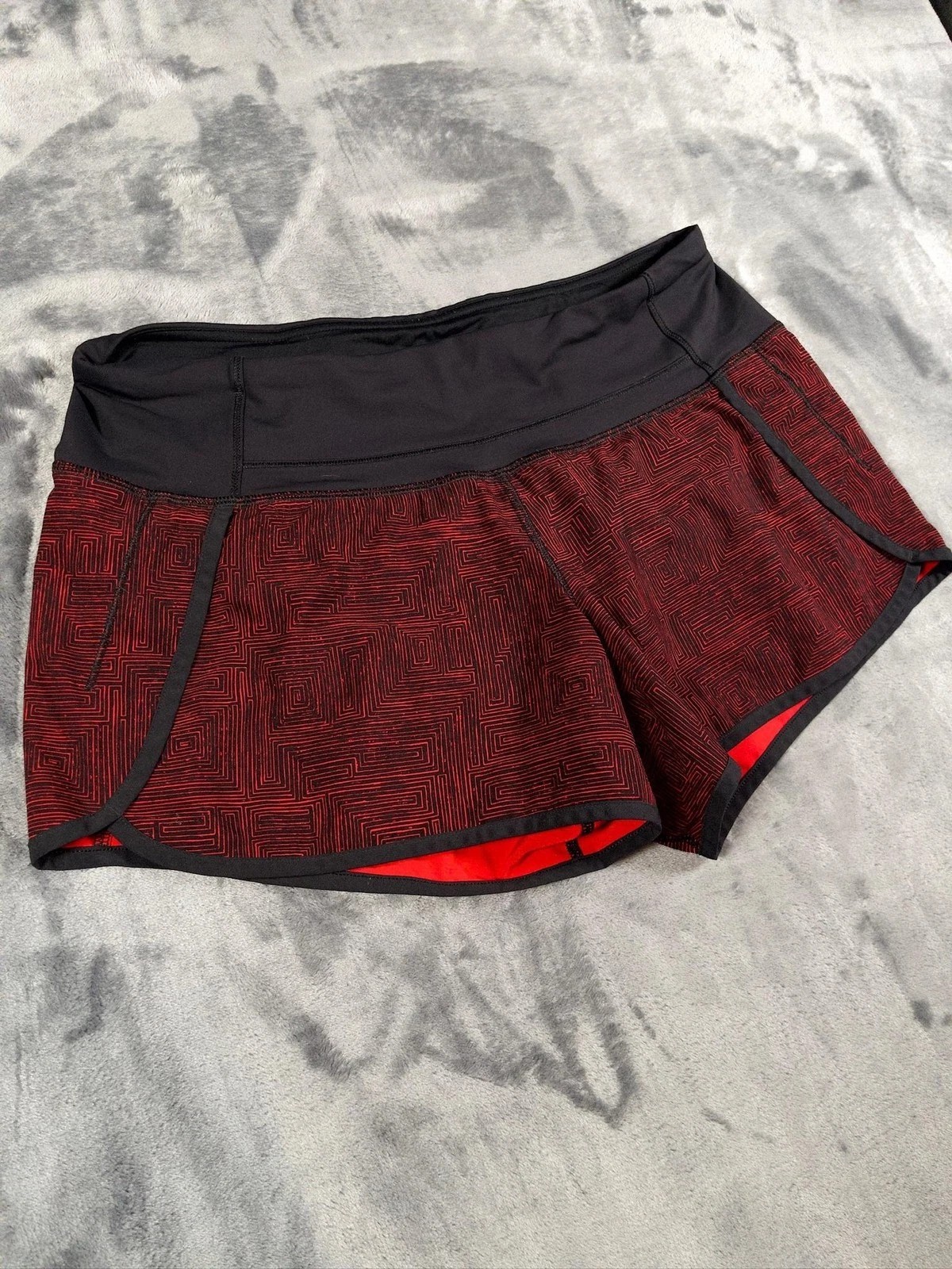 Lululemon Speed Shorts Womens Size 6 Red Black Geometric Running Athletic