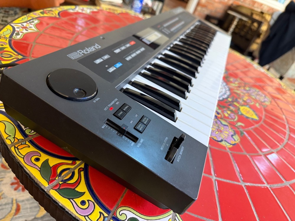 Roland Alpha Juno-1 49-Key Programmable Polyphonic Synthesizer 1985
