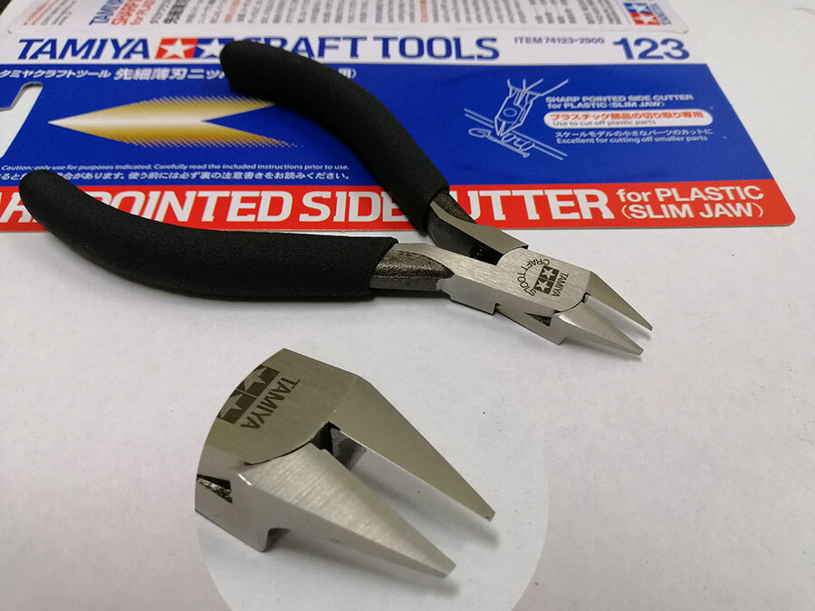 Tamiya Models Sharp Pointed Side Cutter for Plastic (Slim Jaw)