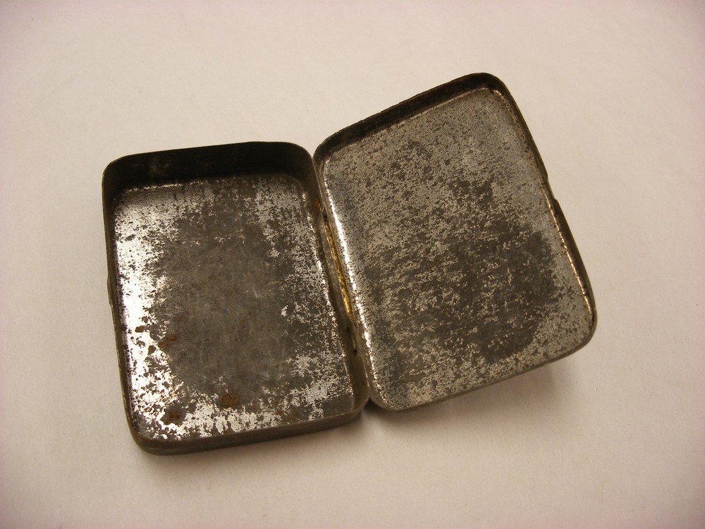 Phonograph Victrola Gramophone - Needle Tin - Semofon Piano