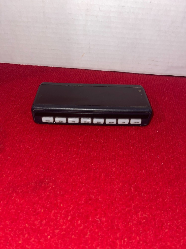 Motorola system 9000 DEK HLN1241D control head USED