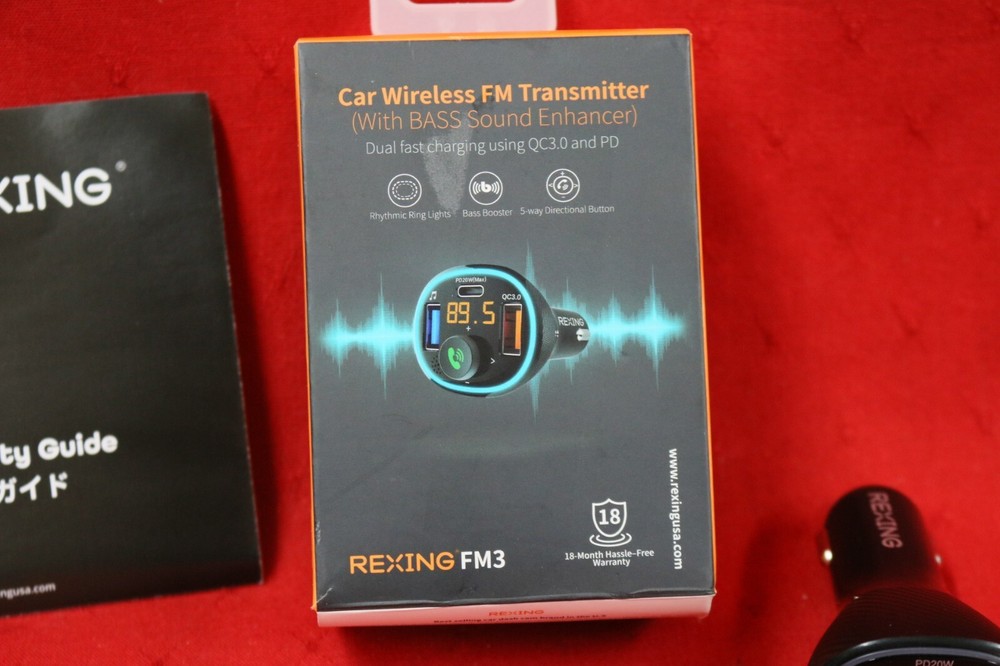 Rexing - FM3 Car Wireless FM Transmitter Dual Fast Charging Multiport - NEW #N1
