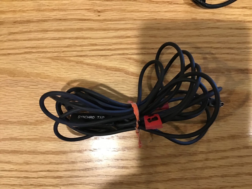 Synchro Tap Cord 3 Plugs (Meter, Camera, Flash) SYNC Cord