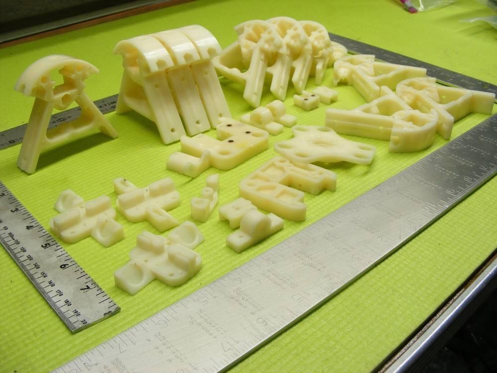 39 KOSSEL DELTA WHITE BLACK PLASTIC KIT SET CORNER FITTING FRAME VERTICAL BASE