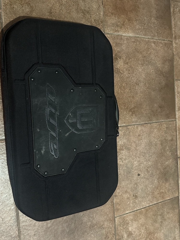 dye assault matrix dam black