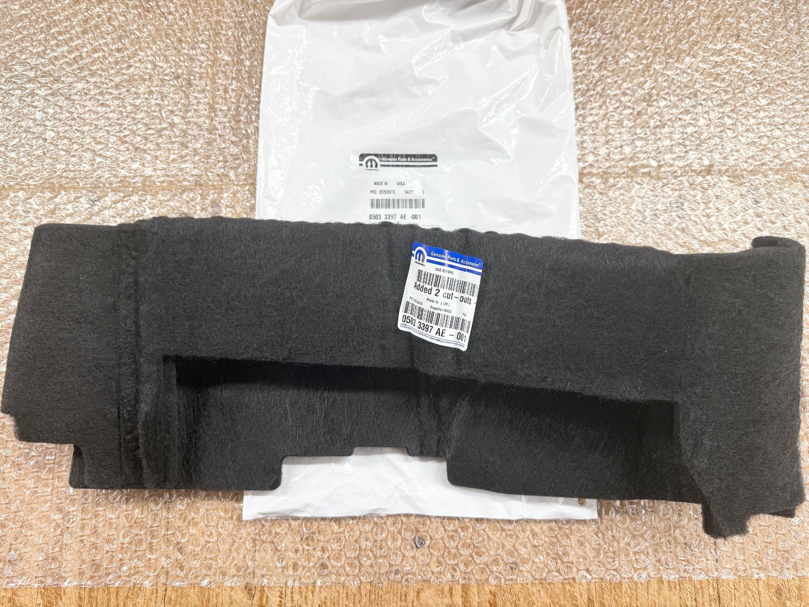 BATTERY COVER INSULATOR SHIELD for 2013-2024 DODGE RAM 1500 MOPAR OEM 5033397AE