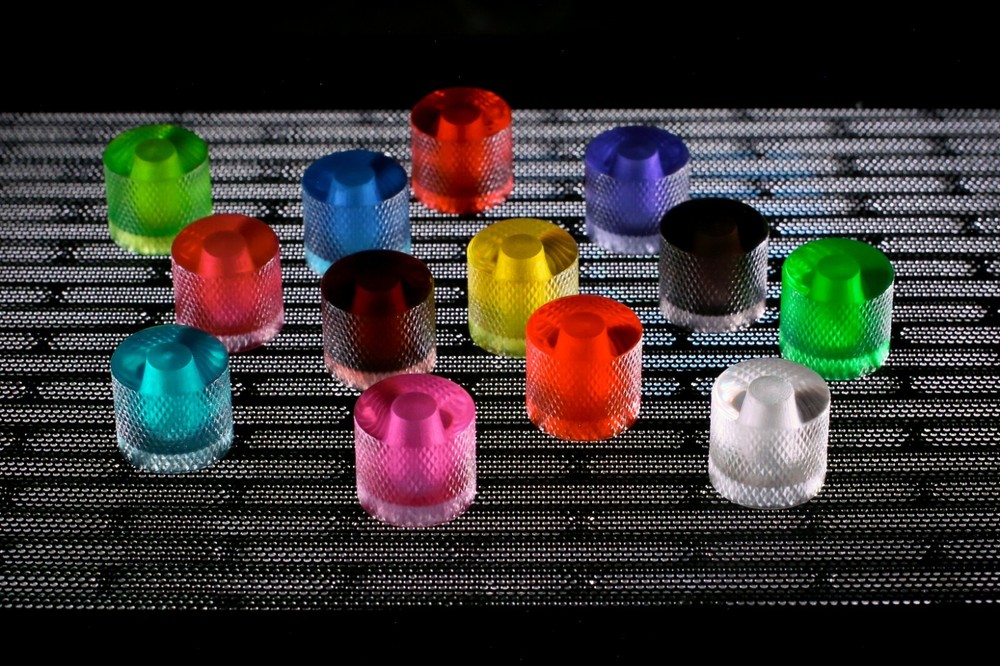 Xentric Guitars - CRYSTAL CLEAR Series Resin Guitar Knobs & Switch Caps