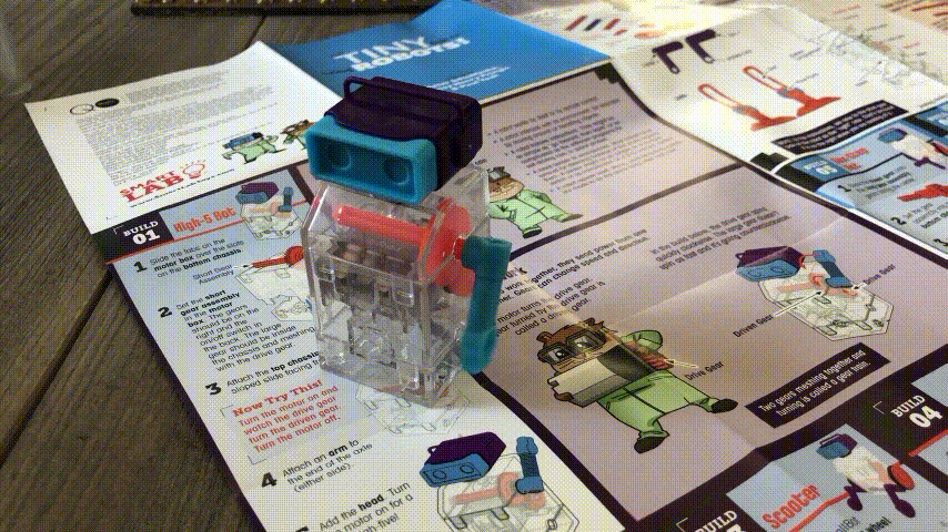 Smart Lab Tiny Robots Big Science STEM 15 Ingenious Motorized Builds Kit