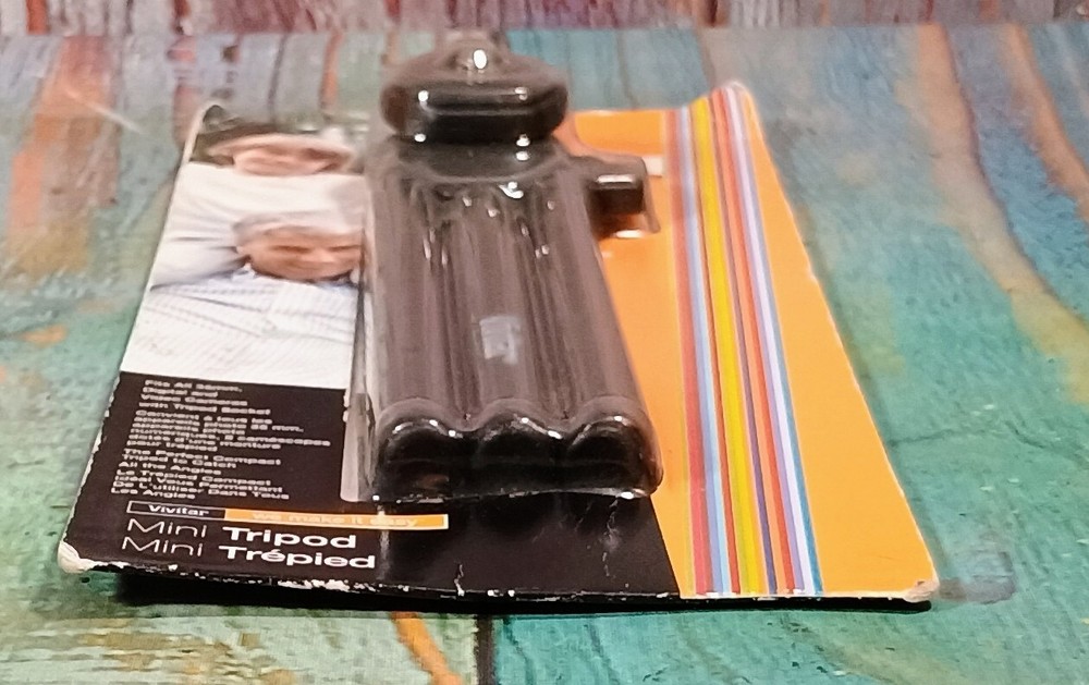 Vivitar Mini Tripod 9" - NEW