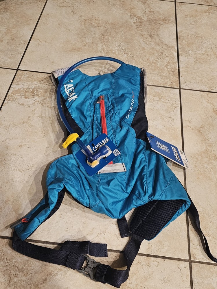 *BRAND NEW* Camelback Octane XCT Hydration Pack