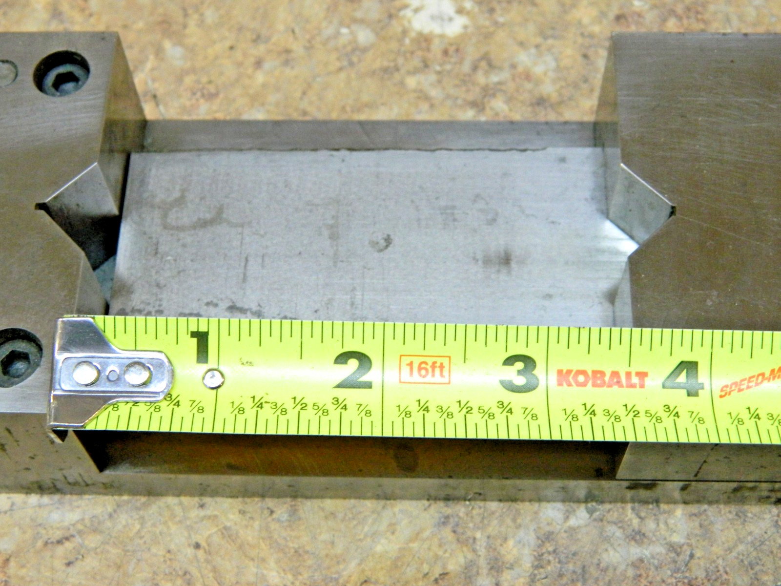 TOOL MAKERS VISE 3-1/2" Opening