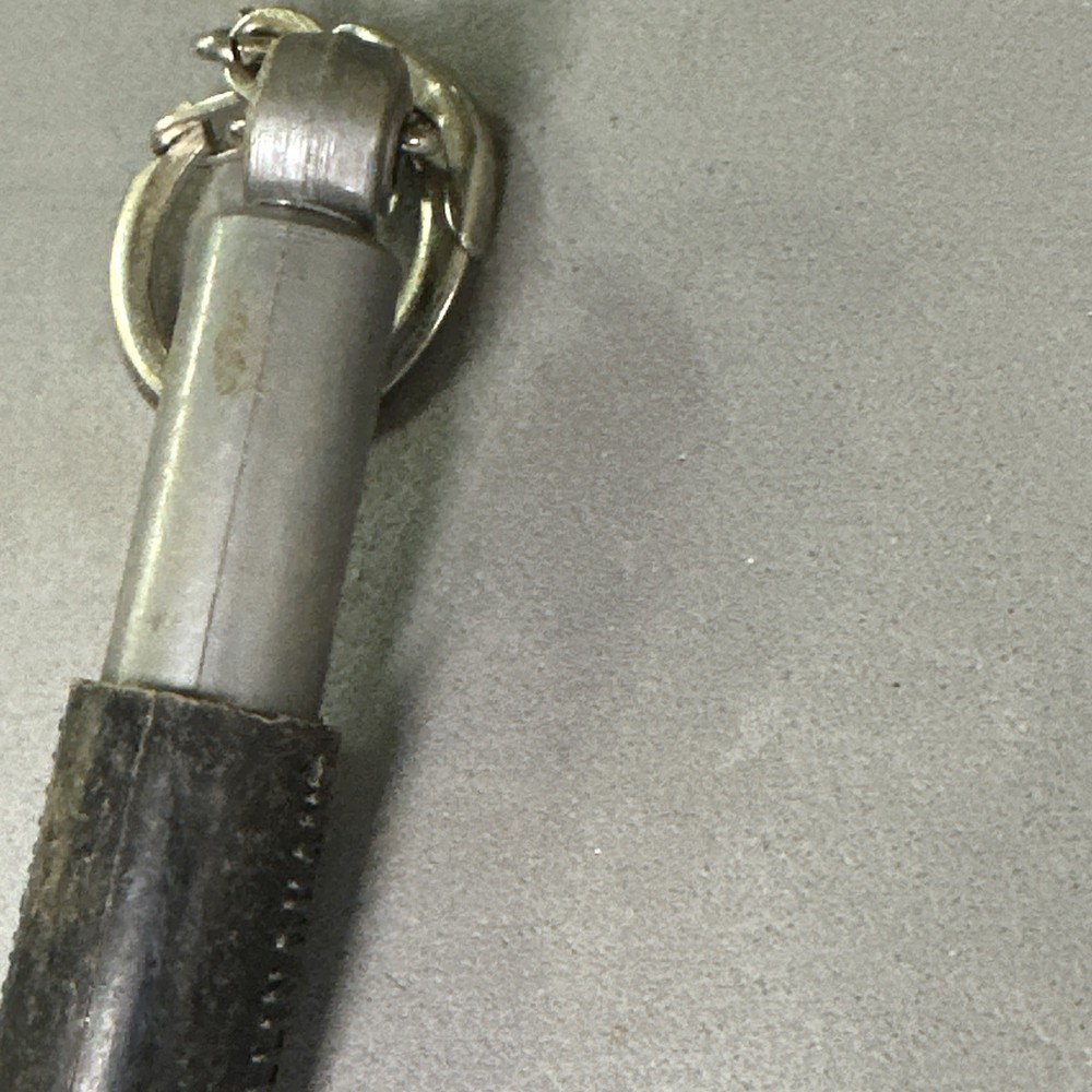 ALLINQUANT VINTAGE KEYCHAIN