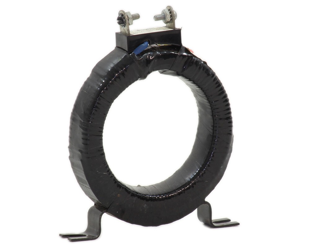 Crompton 816-943 Current Transformer 500:5A Indoor Panel Mount