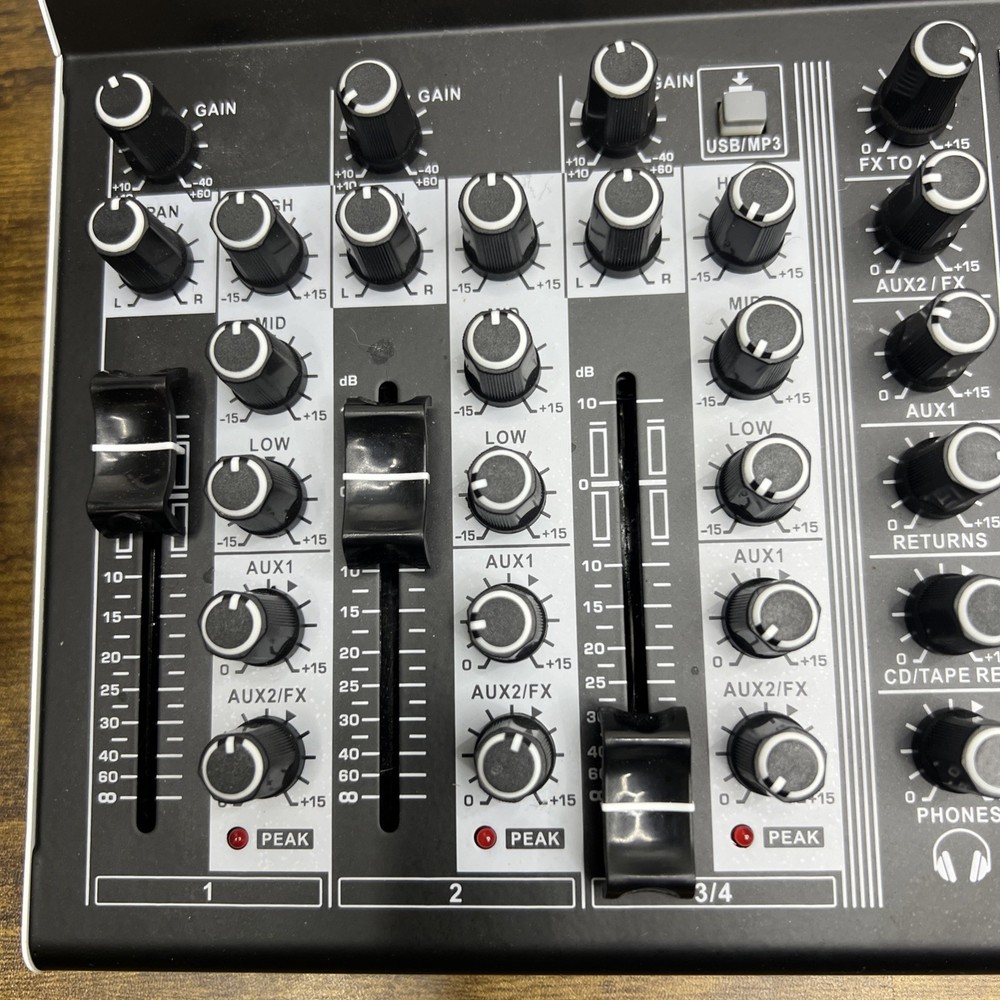 XTUGA KP4 4 Channel Audio Mixer, 16-Bit DSP Effect USB Audio Interface Effects