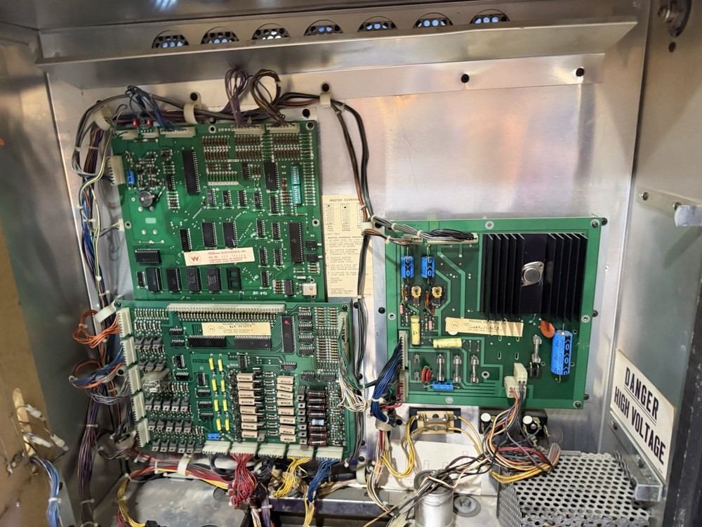 pinball machine Williams Flash, fully serviced , gorgeous