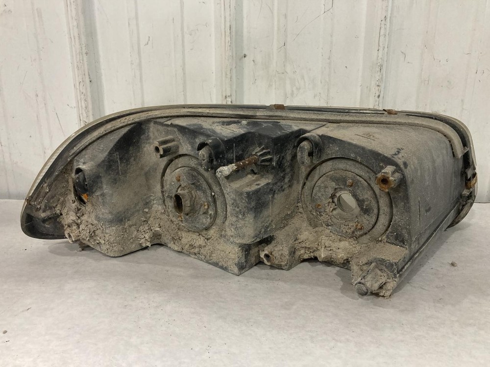 1999-2005 Mack CX VISION Left/Driver Headlamp - Used