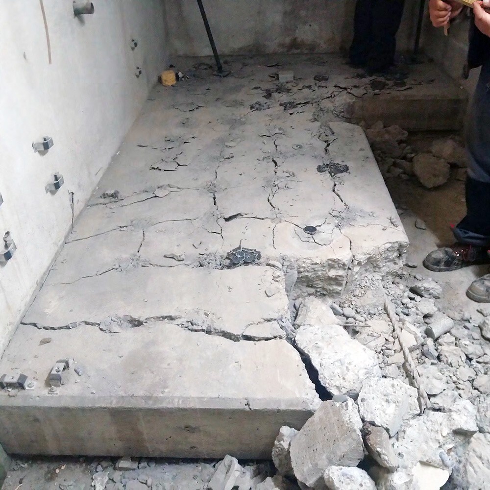 Betonamit - Non-explosive cracking agent - 20KG Case