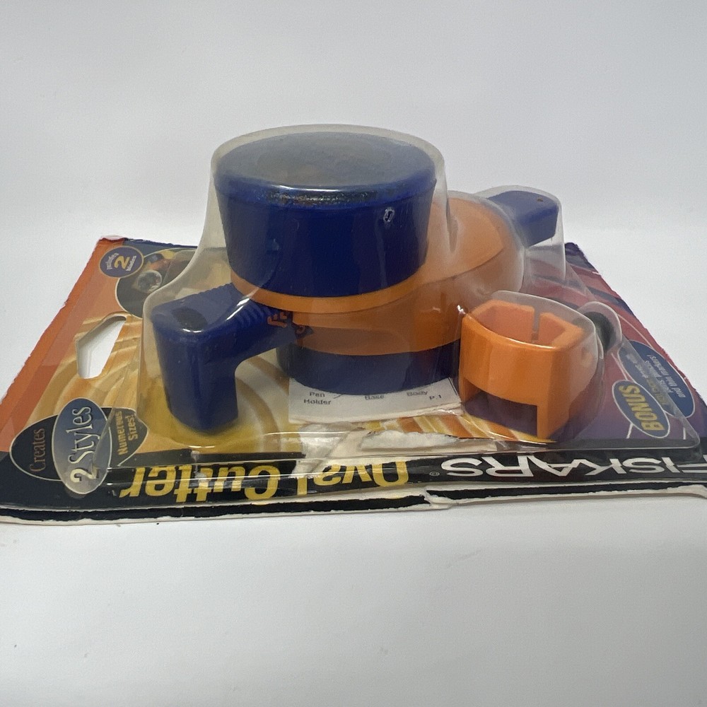 Fiskars Oval Cutter w/ Drawing Holder - 9385 New Open Package