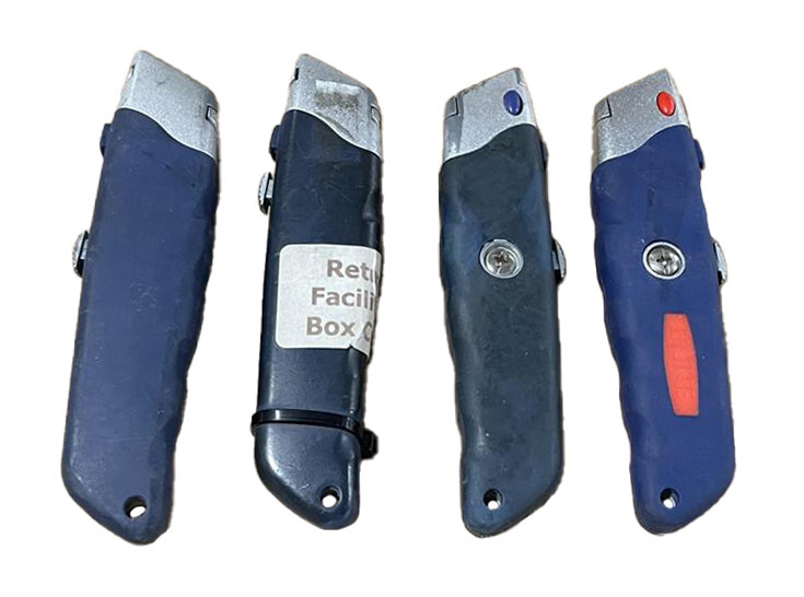 Uline Lot Of 4 Comfort Grip Retractable Utility Box Cutter Knives